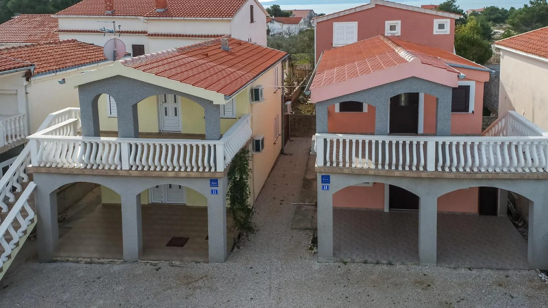 Pahert Beach Apartment Vir Kroatien